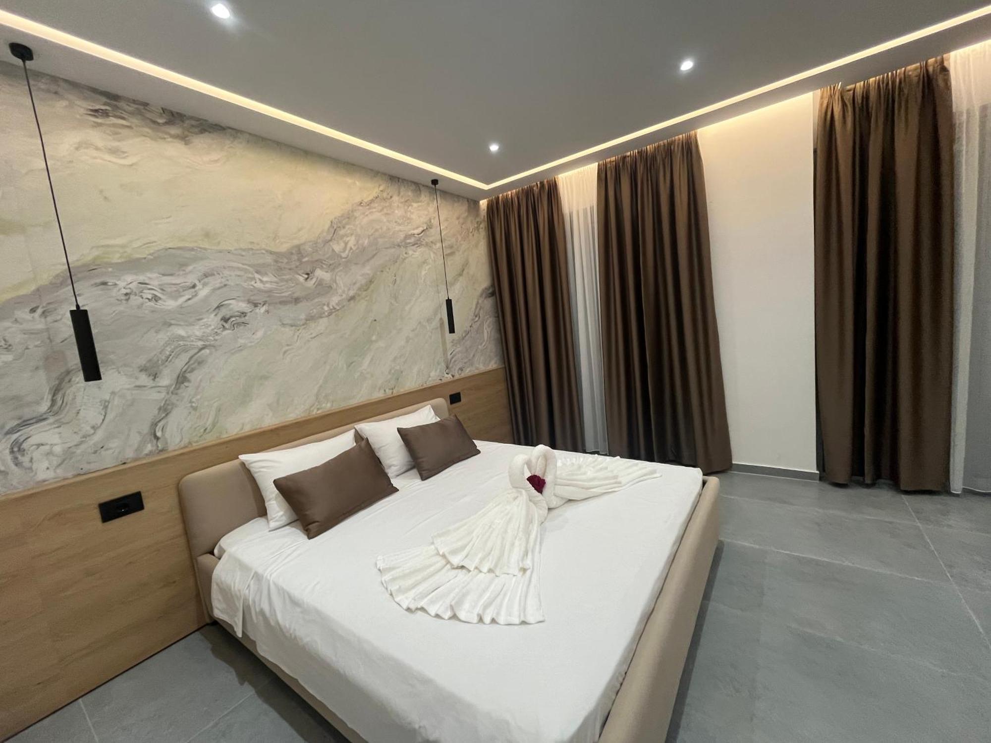 Sun George Bed & Breakfast Himare Luaran gambar