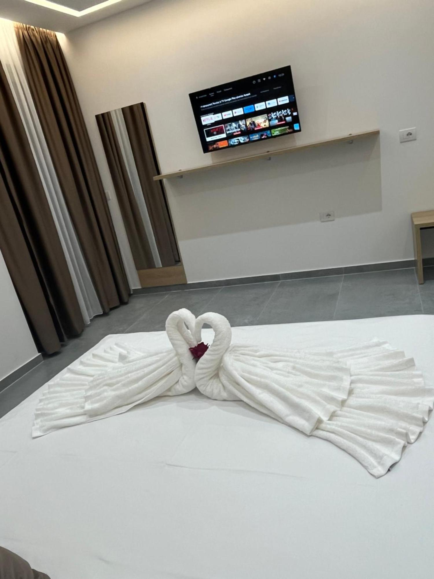 Sun George Bed & Breakfast Himare Luaran gambar