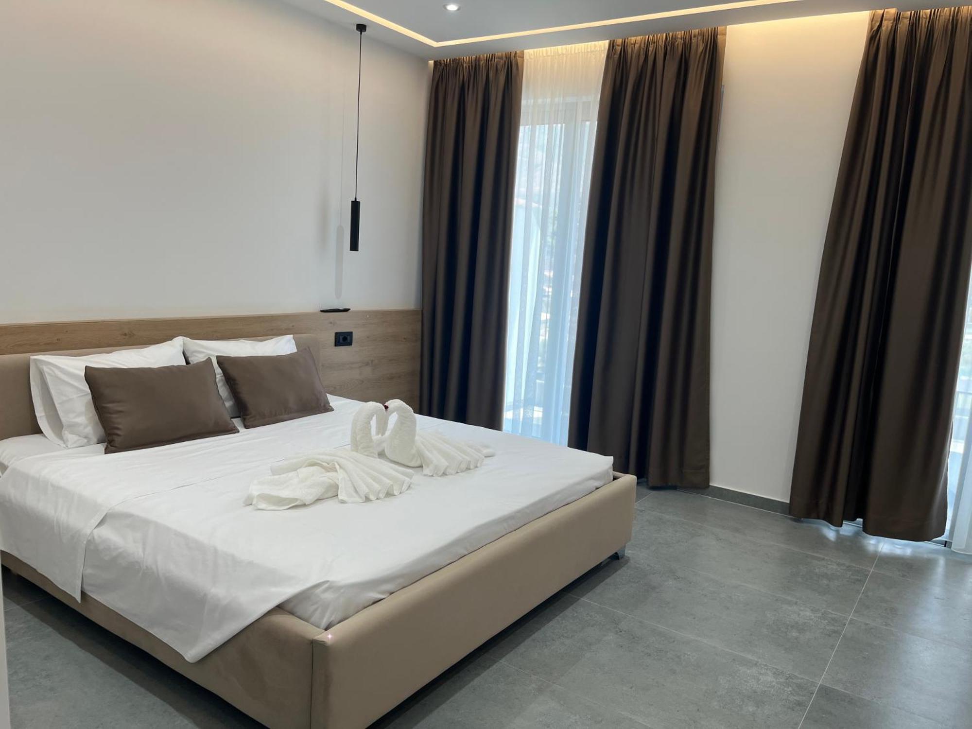Sun George Bed & Breakfast Himare Luaran gambar